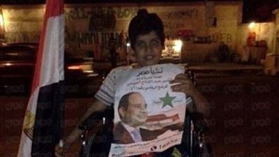 بالصور.. وقفة لحملة «السيسي» ببورسعيد على أنغام 