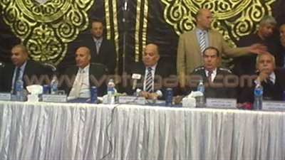 محافظ الدقهلية يطالب بإعادة النظر في تقدير الضرائب على المصانع