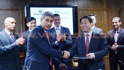 بالصور.. «مصر للطيران» توقع مذكرة تفاهم مع «AVIC» الصينية