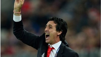 مدرب إشبيلية: الحارس 