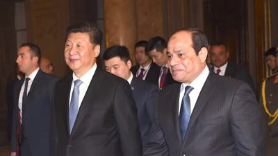 تفاصيل قروض الصين للبنوك المصرية.. 1.8مليار دولار إجمالي قيمة القروض.. طارق عامر يدعم الاحتياطي بمليار دولار.. والأهلي المصري يحصل على 700 مليون دولار لدعم البنية التحتية.. وبنك مصر يوقع قرضا مع «