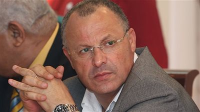 «أبوريدة» يؤازر منتخب 97 قبل رحلة الجزائر