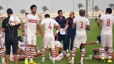 لاعبو الزمالك يطلبون 