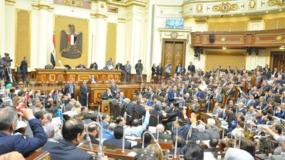 مصادر: الحكومة تدرس إعادة هيكلة الأجور بعد رفض «الخدمة المدنية»