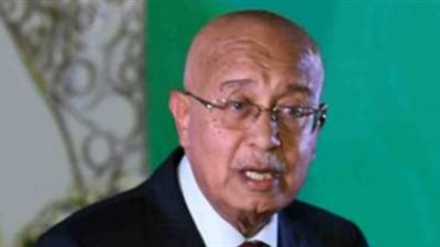 رئيس الوزراء يخصص أراضي دولة لإقامة مدارس ومركز غسيل كلى