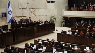 الكنيست يطرد نائبين من جلسته بعد شجار وتلاسن بينهما