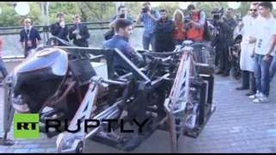 بالفيديو.. الروبوت 