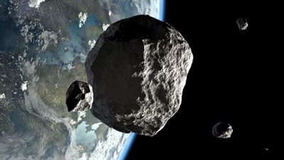 كويكب بحجم «الأتوبيس» يمر بالقرب من الأرض.. اليوم