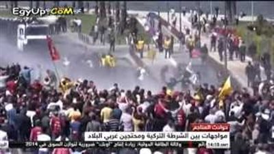 بالفيديو.. اشتباكات عنيفة بين الشرطة التركية ومحتجين بسبب كارثة انهيار منجم