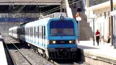 «المترو» تحقق في حادث تصادم قطارين بالورش