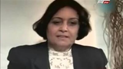 بالفيديو.. الشعب يترقب سيدة مصر الأولى