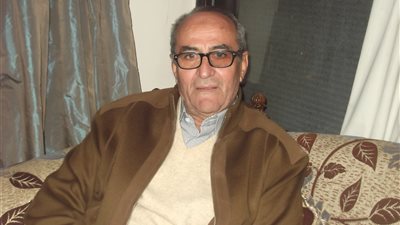 عم خالد سعيد: «النقض» أنصفتنا و«الإفلاس الوطنى» هيغرقوا البلد