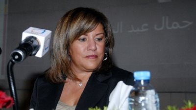 هدى عبد الناصر: لا يوجد مانع لتولي العسكريين مناصب قيادية