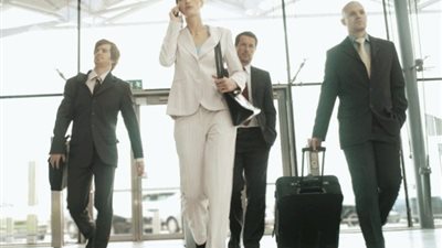 عبداللطيف: عقلية العودة للماضى تدير الاقتصاد المصرى