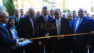البنك الأهلي يفتتح فرع المنتزه بالإسكندرية بعد تطويره (صور)