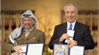 القصة الكاملة لطلب رئيس إسرئيل الأسبق الحصول على جنسية فلسطين