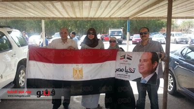 بالصور.. مشاركة المرأة في الانتخابات الرئاسية بالخارج