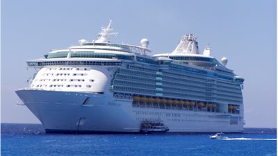 ميناء الإسكندرية يستقبل 6 سفن اليوم