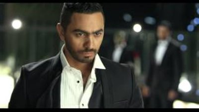 بالفيديو.. تامر حسني يطرح برومو «فرق توقيت»