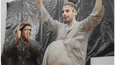 «تساهيل» تقدم عرض «المدينة الحزينة» عن الثورة والأحلام المهاجرة