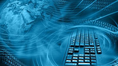 تعرف على إنجازات قطاع الاتصالات في 2017