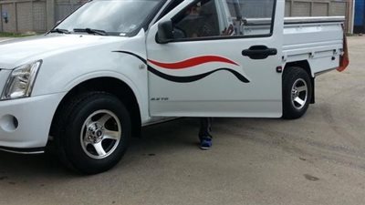 «تحيا مصر» يفتح باب التقدم للحصول على سيارات ربع نقل لتشغيل الشباب