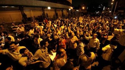 متظاهرو التحرير يحذرون ماسبيرو من عدم الحيادية