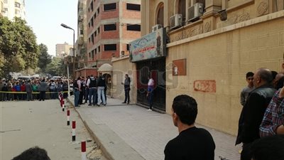 الشاهد الوحيد في حادث حلوان: الإرهابي انتظر خروج السيدات ليطلق النار