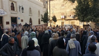 بالفيديو والصور.. تشييع نقيب معلمي الإسماعيلية إلى مثواه الأخير