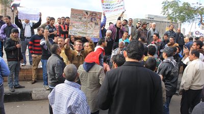 مسيرة حاشدة بقرية «مشتهر» بالقليوبية لرفض الدستور