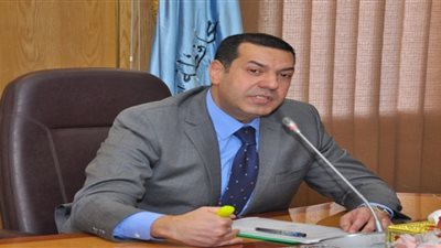 محافظ أسيوط ينعي شهداء حادث كنيسة مارمينا بحلوان