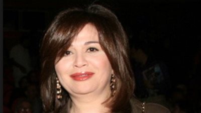 إلهام شاهين: «الطلاق علمني إني متجوزش عشان مطلقش تاني»