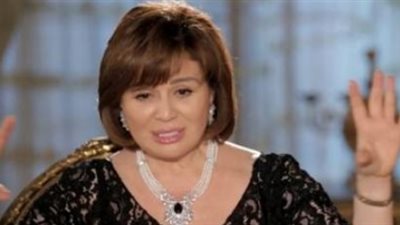 إلهام شاهين: «مثلت مع كل البني آدمين إلا نبيلة عبيد»