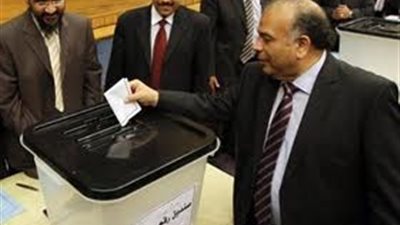 الناخبون يستقبلون الكتاتنى بـ 