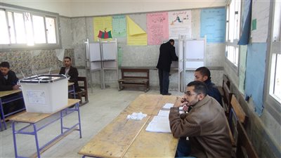 إقبال ضعيف على الاستفتاء بمطروح