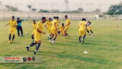 الشمس يعود إلى التدريبات استعدادا لمباريات القسم الثاني.. غدا