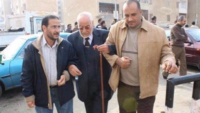 إقبال كثيف على التصويت بالاستفتاء لكبار السن بالقليوبية