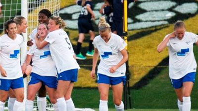 بوسطن بريكرز يتعاقد مع السويدية لوسي شليجارد