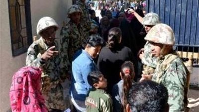 النور: إقبال كبير على لجان الاستفتاء بكفر الدوار