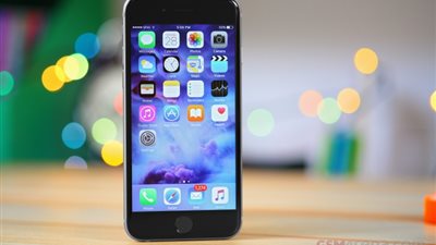 دعوى ضد أبل لإخفائها معلومات عن الحكم بوقف تقليل السرعة