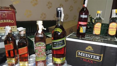 ضبط مخزن خمور بدون تراخيص في دمياط