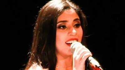 أمنية حسن تفاجئ جمهورها في 2018 بـ«سنة حلوة»