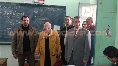 بالفيديو والصور.. محافظ كفرالشيخ يتفقد لجان امتحانات الإعدادية
