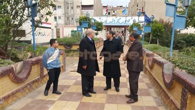 بالصور.. محاظ البحيرة يتفقد مدرسة دمنهور الثانوية الزخرفية