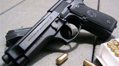 إصابة طالب بطلق طائش أمام منزله بأسيوط