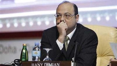 فاينانشال تايمز: مصر تتعهد بالإصلاح لجذب المستثمرين.. انتقادات للخطط الاقتصادية المصرية لغموضها.. 