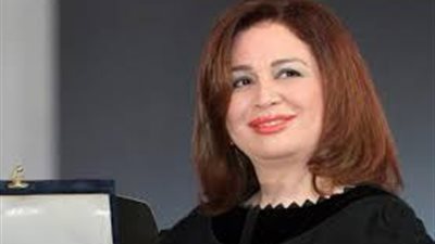 «فاهيتا» لإلهام شاهين: «عايزين نعمل فيلم نساء لا تأكل المفروم»