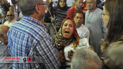 بالفيديو والصور.. مرشحا الرئاسة يتسببان في مشاجرة بمؤتمر حزب التجمع