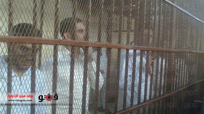 بالصور.. تأجيل محاكمة 119 متهمًا في أحداث عنف بسوهاج للغد