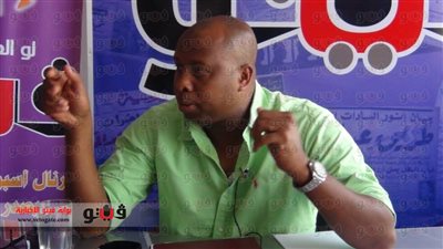 بالصور.. حفني: اللاعب المسنن عمره قصير في الملاعب